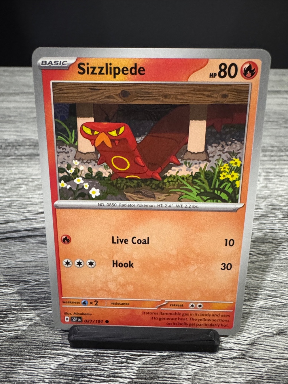 Pokémon | Surging Sparks #027/191: Sizzlipede (2024) - Collectible Trading Card